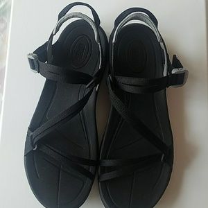 Teva Sirra Sandals size 9